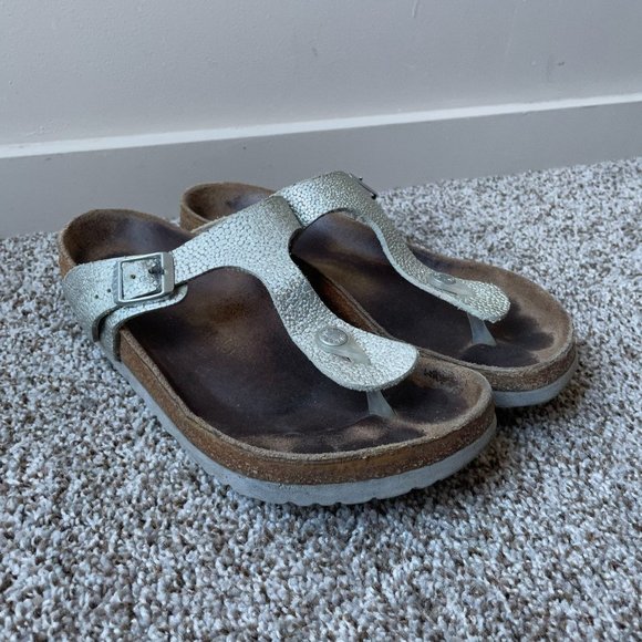 Birkenstock | Pebbled Silver Gizeh Sandal - Size 39 - Picture 2 of 15